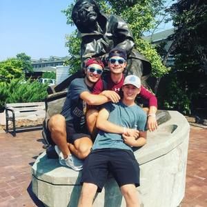 Meet your Posher, Karl